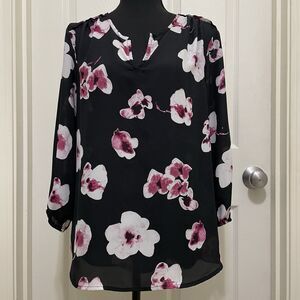 Violet‎ + Claire Semi Sheer Blouse Black Floral 3/4 Sleeve Women's Medium M